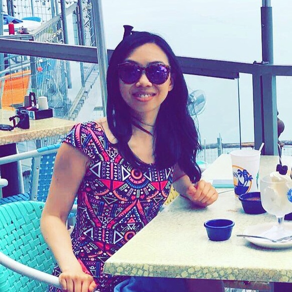 Meet your Posher, Michelle - Picture 1 of 1